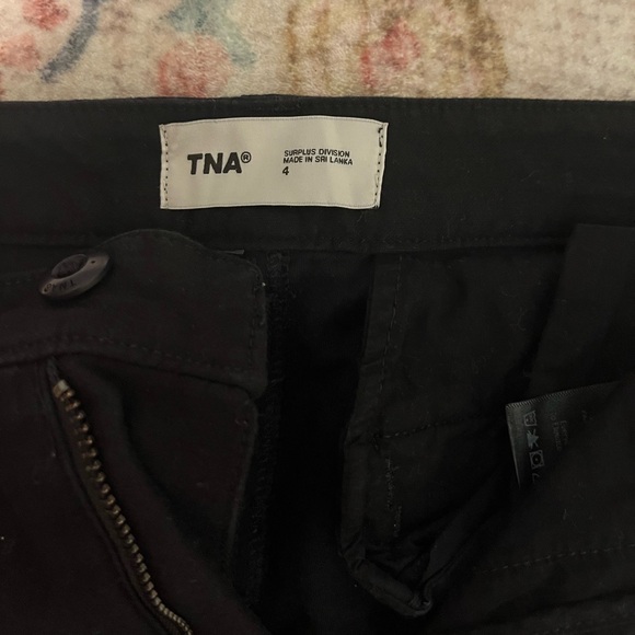 Aritzia Tna Cargo Pants - Picture 2 of 2
